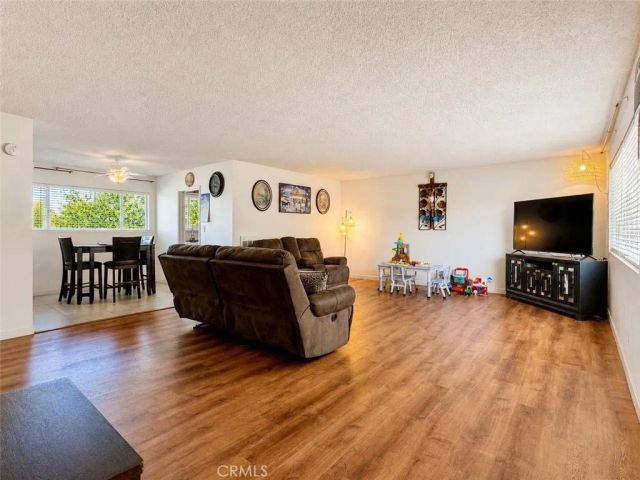 3502 Towne Center Dr., La Verne, CA 91750