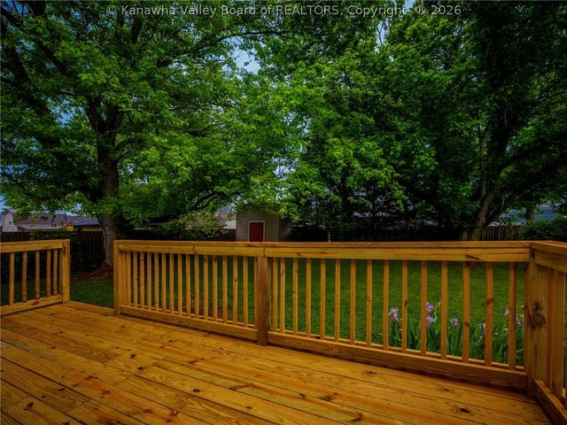 54 Corey Drive, Poca, WV 25159