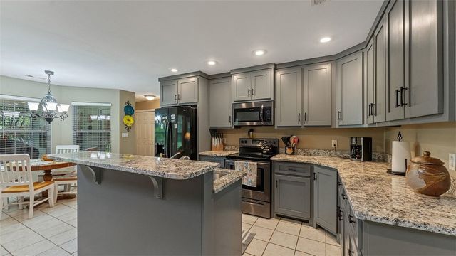 15150 Wild Honey Lane, Garfield, AR 72732