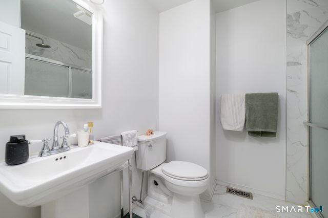 81 Wolfpit Avenue APT B3, Norwalk, CT 06851