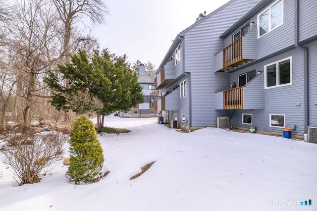 81 Wolfpit Avenue APT B3, Norwalk, CT 06851