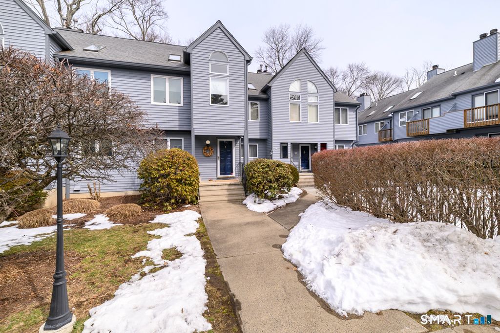 81 Wolfpit Avenue APT B3, Norwalk, CT 06851