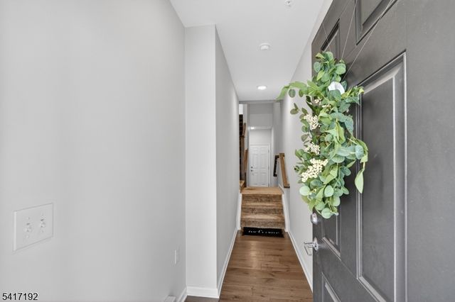 29 Robeson St, Somerville Boro, NJ 08876