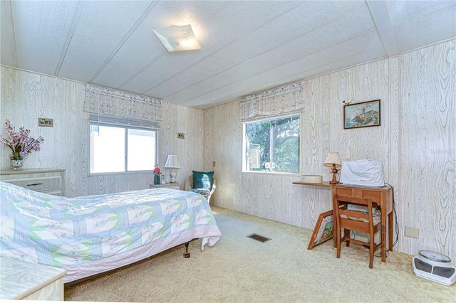 34834 CARL AVENUE, Zephyrhills, FL 33541