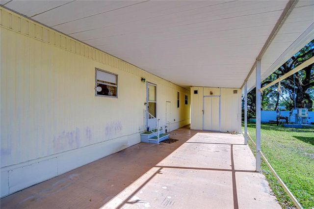 34834 CARL AVENUE, Zephyrhills, FL 33541