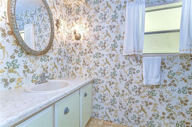 34834 CARL AVENUE, Zephyrhills, FL 33541