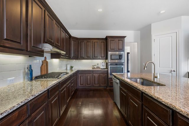 2905 Browntop CT, Leander, TX 78641