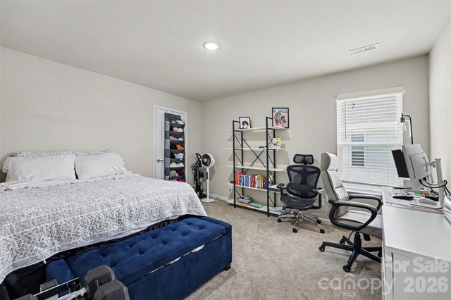 2007 Karen Woods Lane, Charlotte, NC 28216