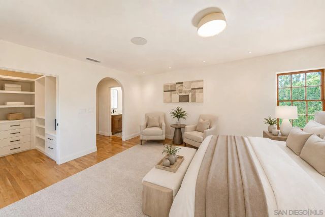 268 S Arden Blvd., Los Angeles, CA 90004