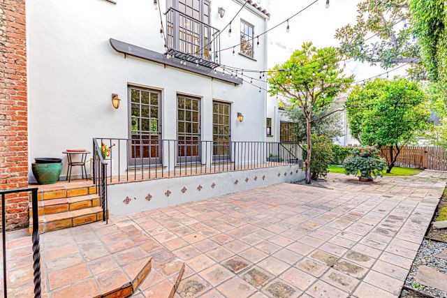 268 S Arden Blvd., Los Angeles, CA 90004