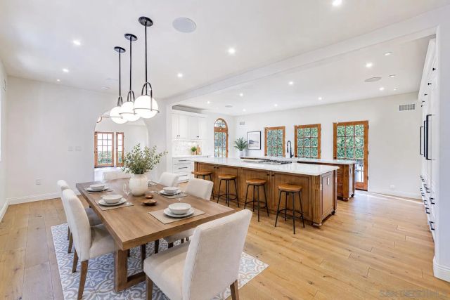 268 S Arden Blvd., Los Angeles, CA 90004