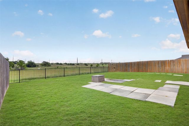 14524 Camino Real Drive, Fort Worth, TX 76052