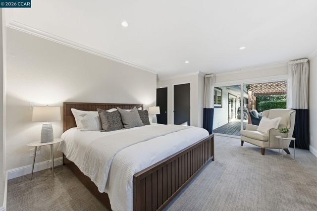 314 Draeger Dr, Moraga, CA 94556