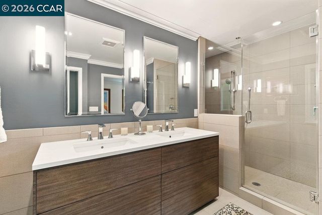 314 Draeger Dr, Moraga, CA 94556