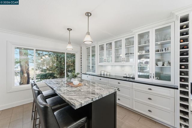 314 Draeger Dr, Moraga, CA 94556