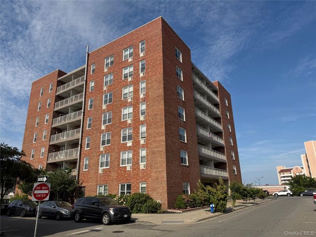 855 E Broadway 5G, Long Beach, NY 11561