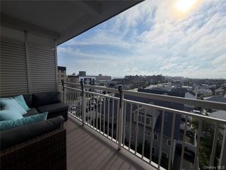 855 E Broadway 5G, Long Beach, NY 11561