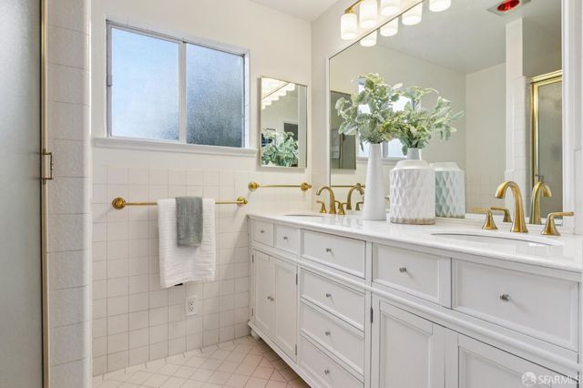 1479 42nd Avenue, San Francisco, CA 94122