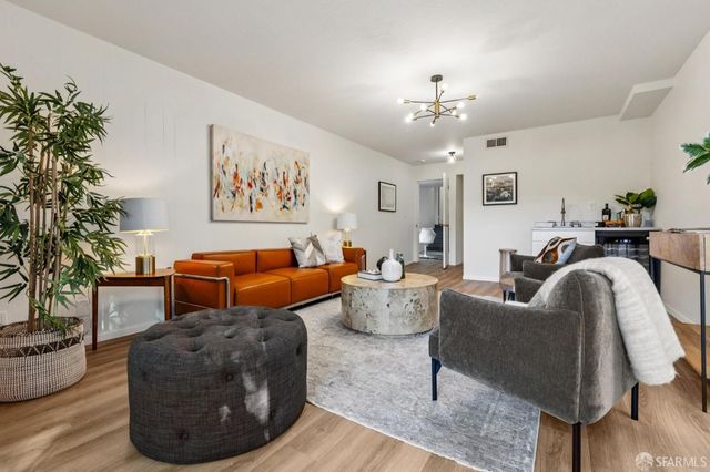 1479 42nd Avenue, San Francisco, CA 94122