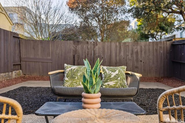 1479 42nd Avenue, San Francisco, CA 94122