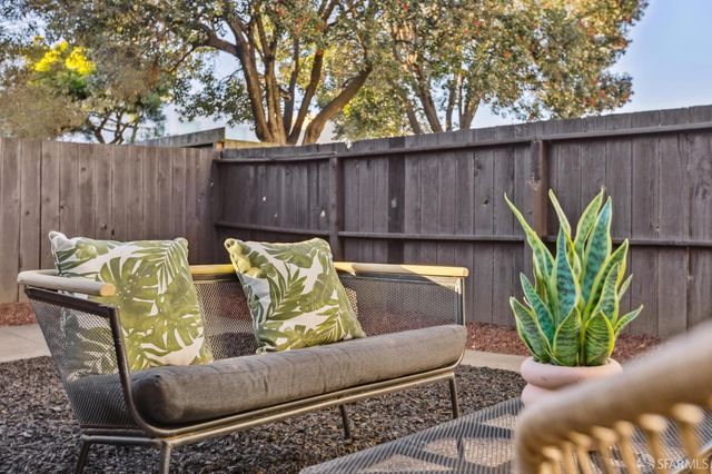 1479 42nd Avenue, San Francisco, CA 94122