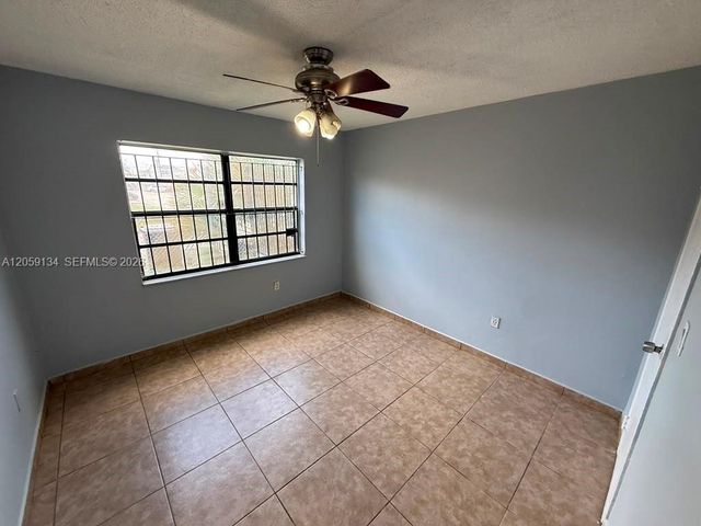 1325 W 68th Street 111, Hialeah, FL 33014
