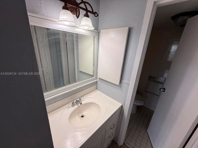 1325 W 68th Street 111, Hialeah, FL 33014