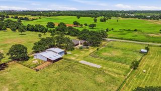 1229 Briarwood Street, Weatherford, TX 76087