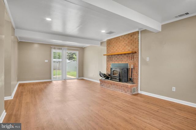 36 EDGELEA DR, Chambersburg, PA 17201