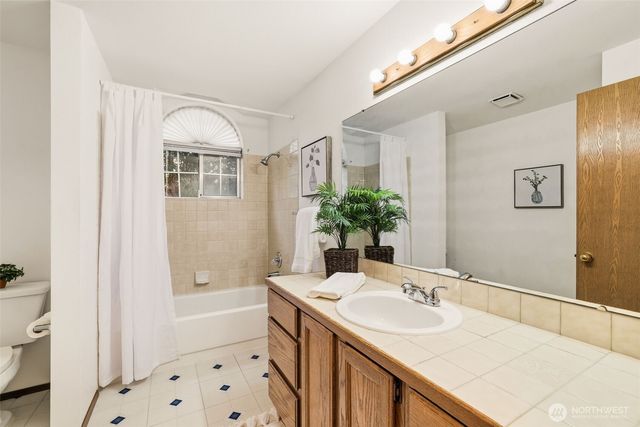 35916 23rd Place S, Federal Way, WA 98003