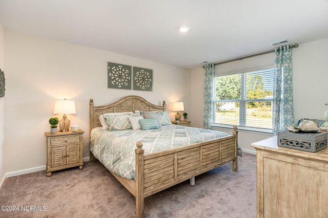 62 Ashworth Drive, Tabor City, NC 28463