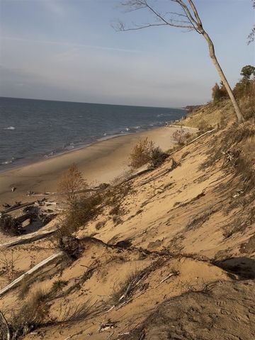 72157 Beacon Court, South Haven, MI 49090