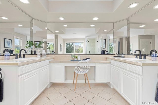 5828 Fox Ridge Court, Broomfield, CO 80020