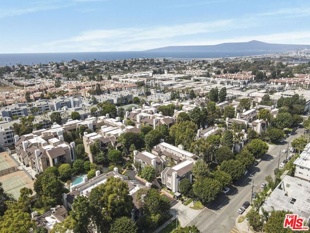 8707 Falmouth Avenue 101, Playa Del Rey, CA 90293