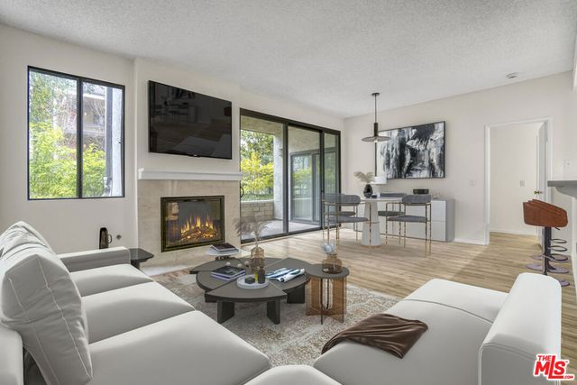 8707 Falmouth Avenue 101, Playa Del Rey, CA 90293