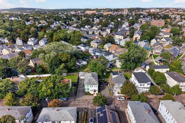 41 Harrington Ave 41, Quincy, MA 02169
