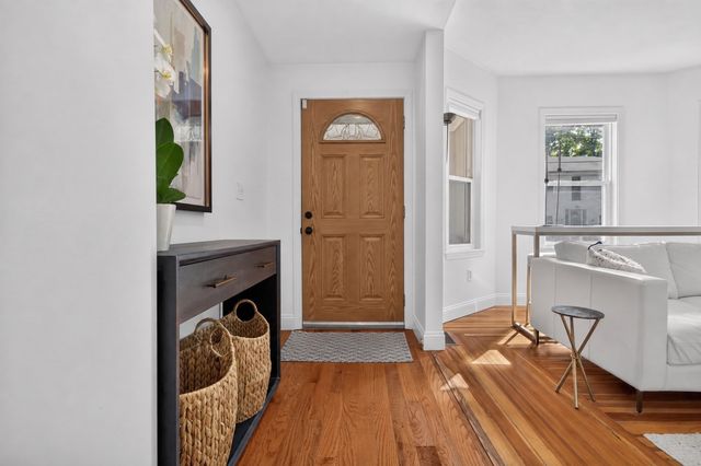 41 Harrington Ave 41, Quincy, MA 02169