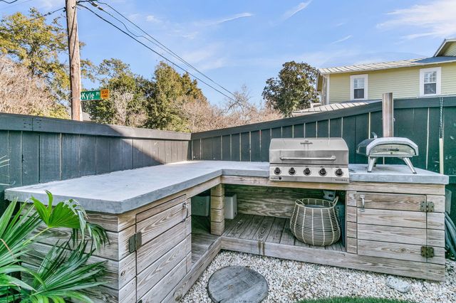 119 Simons Street, Charleston, SC 29403