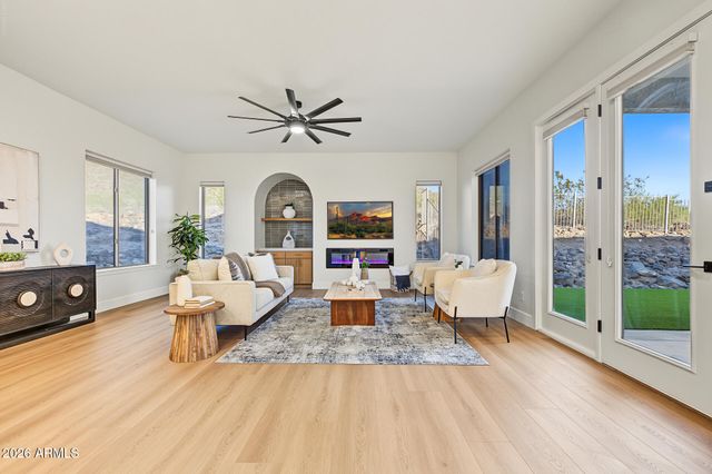 6315 W PRICKLY PEAR Trail, Phoenix, AZ 85083
