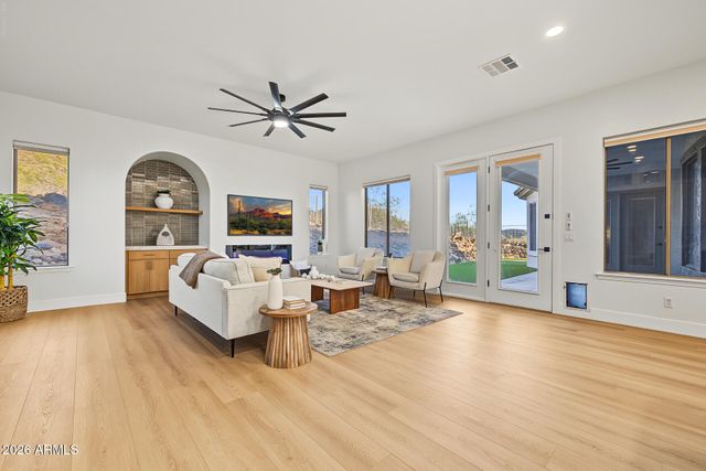 6315 W PRICKLY PEAR Trail, Phoenix, AZ 85083