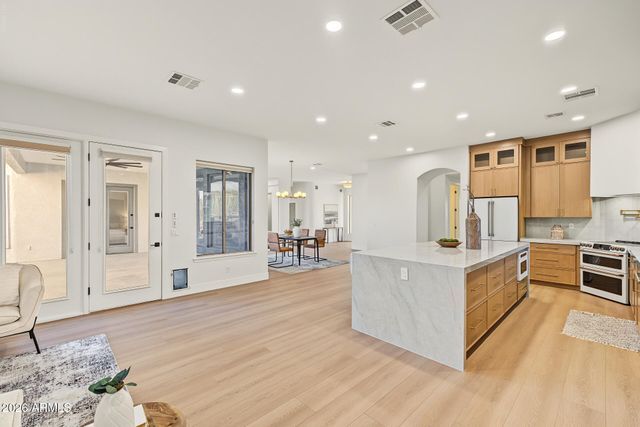 6315 W PRICKLY PEAR Trail, Phoenix, AZ 85083