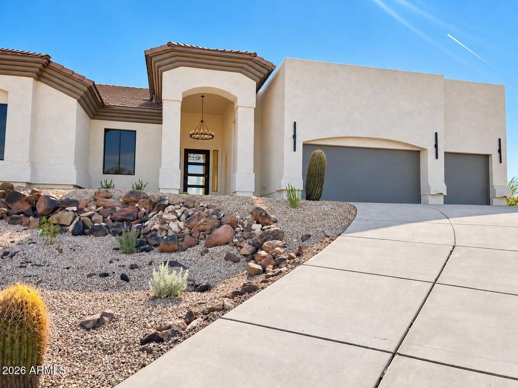 6315 W PRICKLY PEAR Trail, Phoenix, AZ 85083 — exterior