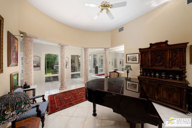 1019 Andreas Palms Drive, Palm Springs, CA 92264