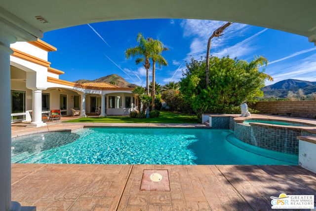 1019 Andreas Palms Drive, Palm Springs, CA 92264