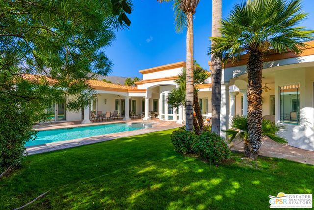 1019 Andreas Palms Drive, Palm Springs, CA 92264