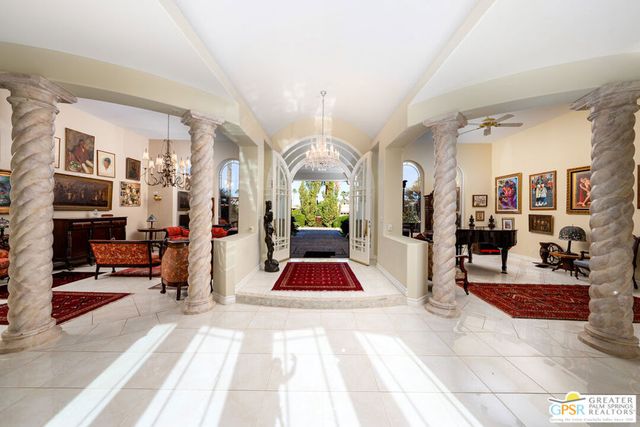 1019 Andreas Palms Drive, Palm Springs, CA 92264