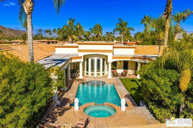 1019 Andreas Palms Drive, Palm Springs, CA 92264