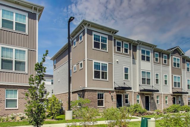 1543 Cooper Street, Des Plaines, IL 60018