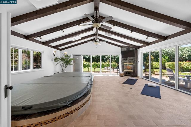 4211 Blackhawk Meadow Pl, Danville, CA 94506