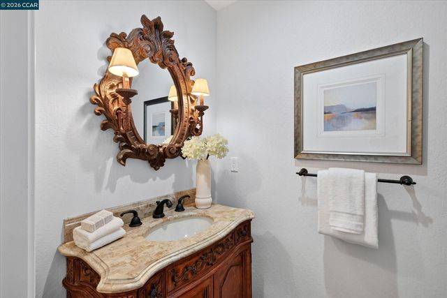 4211 Blackhawk Meadow Pl, Danville, CA 94506